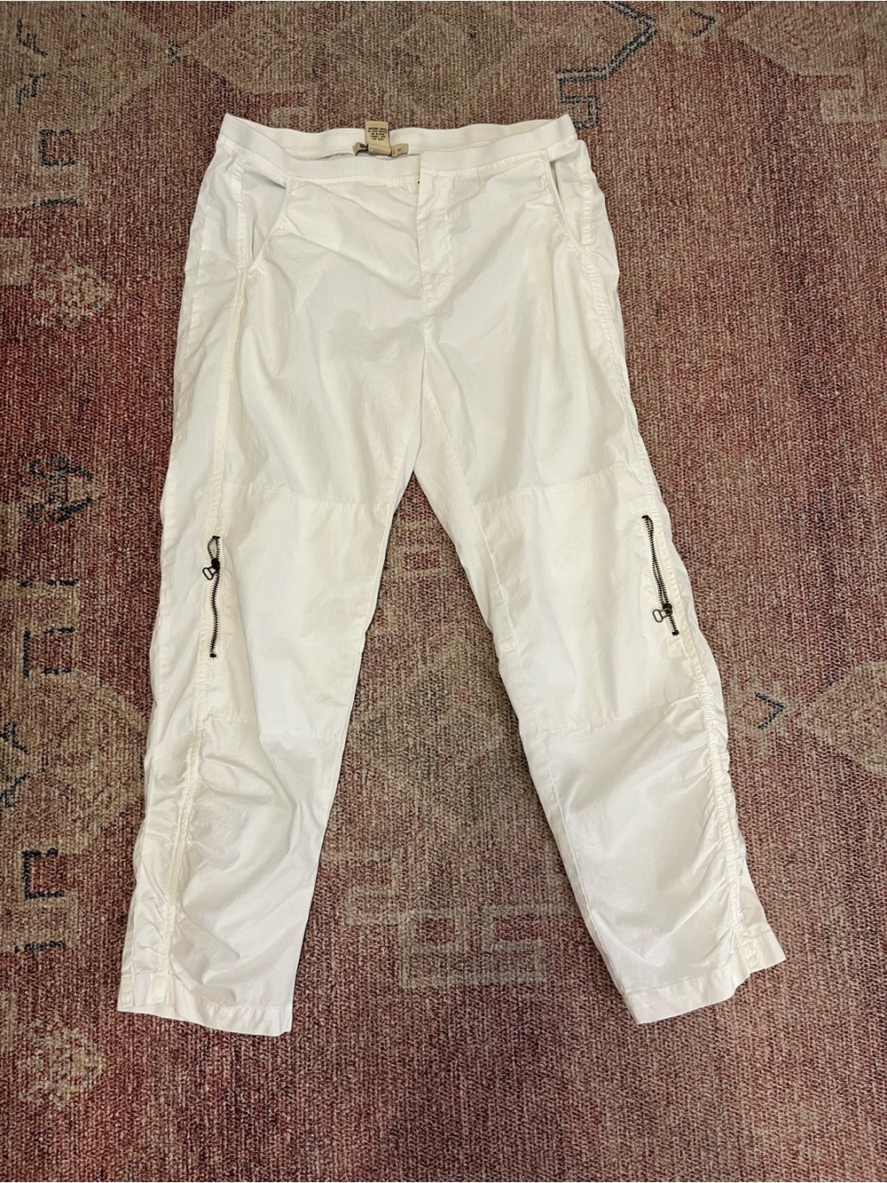 XCVI white cotton straight leg pants w/ zipper details size small